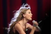 Donald Trump Compared to Taylor Swift After Secret Catering Truck Escape Amid Missile Threat