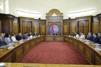 Armenia considers subsidizing health insurance for workers earning up to AMD 200,000