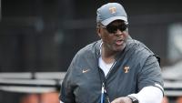 Tennessee defensive line coach Rodney Garner recharged after medical procedure 
