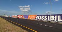 New mural honors FedEx founder, welcomes Memphis travelers