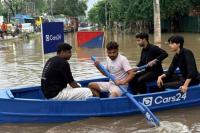 Boat On The Road- When A Marketing Stunt Reveals The Truth!