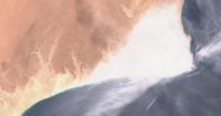 Oil leak reaches Oman's beaches and closes in on largest island