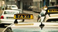 Prague Taxi Driver Arrested After Taking CZK 3.5 Million Left in His Car