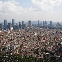 Experts warn against real estate scams on social media