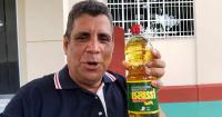 "The price skyrocketed and I can't control myself": Cuban decimist sings about oil