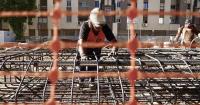 The construction production falls by 12.7% and the building collapses by 42% in June