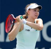 Rybakina beats Gauff, Swiatek sees off Svitolina to reach Toronto final