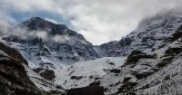 IN PICS | Cold front brings snowfall onto the Drakensburg