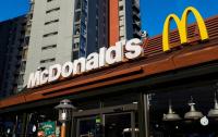 American fast food chains are in trouble. Consumers are not spending