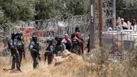 “Israeli” Forces, Settlers Intensify West Bank Assaults