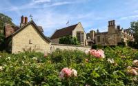 American’s dream mansion in English countryside still attracting tourists