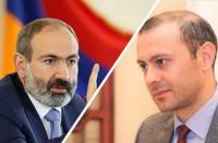 Why did Pashinyan “hit” an official from Azerbaijan?