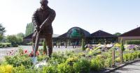 Garden centre restaurant shortens menu and opening hours due to heatwave