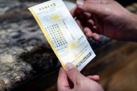 Illinois Powerball player wins $1 billion jackpot in biggest prize of year so far