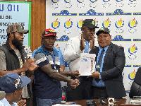 PCS, RESOURCE LANDOWNERS SIGN JV AGREEMENT