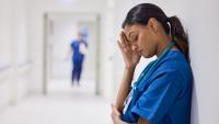 Nurses collapsing on shift in temperatures exceeding 30C, union warns