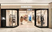 Lagardère welcomes Burberry back to Amsterdam Airport Schiphol Lounge 2