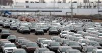 U.S. Wholesale price inflation slows last month as gas, food costs fall