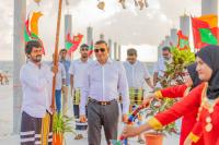 Siyam urges citizens to diversify the economy