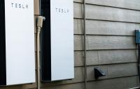 Texas solar owner says free overnight power still leaves Tesla batteries short for outages
