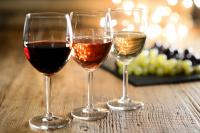 East End Vineyards Win 8 Wine Classic Awards