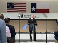 U.S. commerce secretary lauds Apple’s manufacturing expansion in Houston