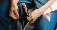 Public service failures mean SA's middle class can't fit definition of 'discretionary spenders', argues economist