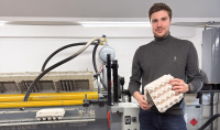 A Moldovan company recycles paper waste into eco-friendly packaging