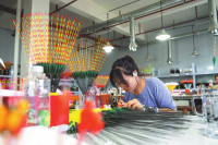 Linxiang a 'hot zone' for fishing tackle