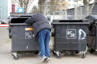 Bin scavenging: Cllrs want Deposit Return Scheme cash to clean up Dublin