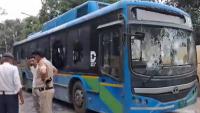 Delhi: 12-Year-Old Schoolgirl Killed After Being Run Over By DTC Bus In Mayur Vihar Phase 3; Angry Mob Vandalises Vehicle | Video