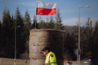 Poland holds firm on Ukrainian grain ban