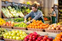 UK retailers warn zero-hours reforms could hit jobs as costs reach £2.9bn