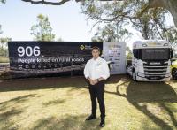 Heavy vehicle regulator issues plea after jump in deaths on Australian rural roads   