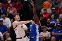 Meet UConn’s new European big man, who’s finding a home with Dan Hurley