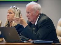 Kansas board of education eyes limits on classroom tech
