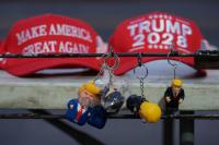 Tacky Trump Superstore closes because economy sucks for MAGA too 