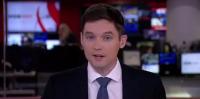 BBC newsreader responds to viral 'flirty' moment after telling correspondent he looks "hot"