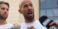 'Alpha male' Andrew Tate's fanboys did sad push-ups. Now, the internet can't stop roasting them