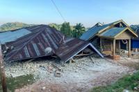 World AFP Powerful quake off Indonesia kills 20, sparks mass evacuations