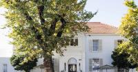 Travel, interiors, food | A Paarl classic finds its buzz