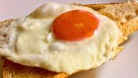 I stopped frying eggs in olive oil and butter — 1 ingredient adds flavour and crispness