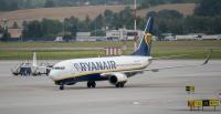 Passengers Left on Hot Plane Begin Vomiting