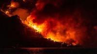 At least one dead as huge Croatia wildfire forces 1,200 locals and tourists to flee