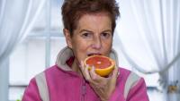 The '80s Grapefruit Diet Was A Boomer Fad But Younger Generations Know Better