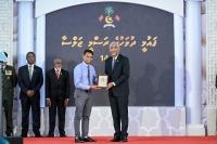 Nine, including Saanthi, receive National Award