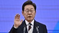 South Korean President Proposes Talks with North Korea to End Korean War