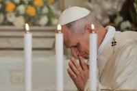 True beauty found in enduring love, which ‘ennobles and lifts us up,’ pope says on feast of Assumption