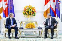 U.S. Pledges to Further Strengthen Defence Cooperation with Cambodia
