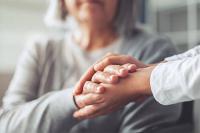 Study flags protection gaps for Filipina caregivers in Asia-Pacific